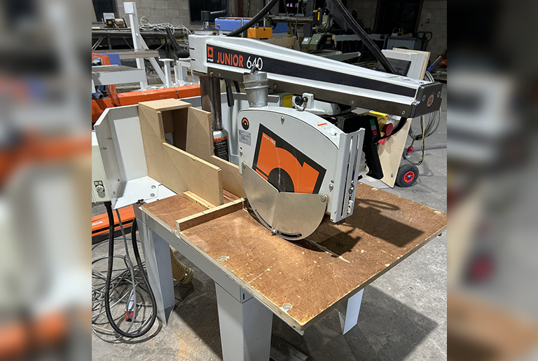 Used Maggi Junior 640 cross-cut saw - Image 2